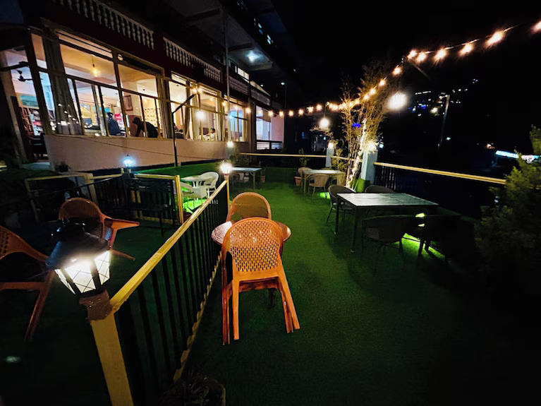 Cafe view of turquoise lodge