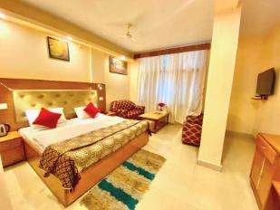 deluxe room view of Hotel Mount View Annexy