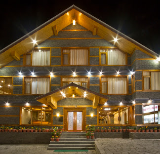 Front view of Holiday Heights & Spa Manali