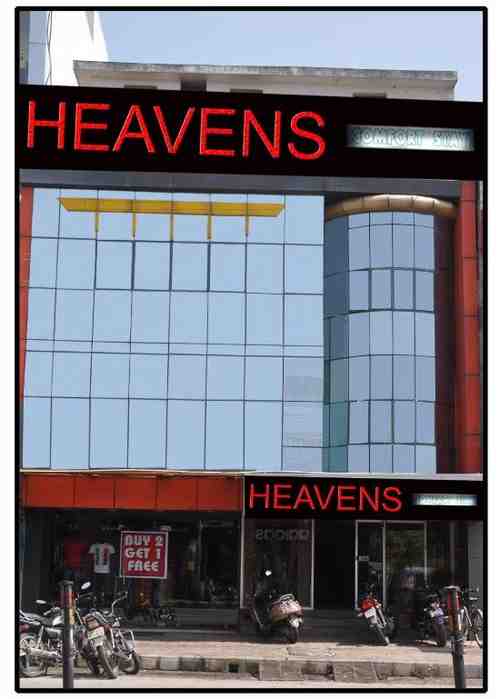 Front view of Hotel Heavens