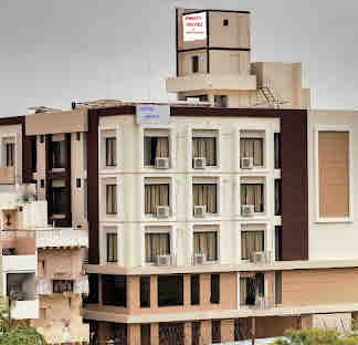 Front view of Hotel Swati Dwarka