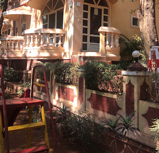 Front view of The Wayside Inn