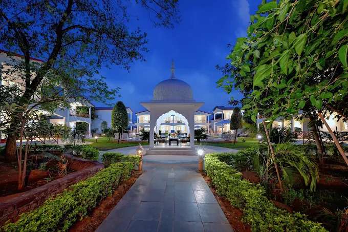 Night view of Tiger Den Resort