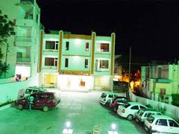 Outside view of Hotel Hari resort