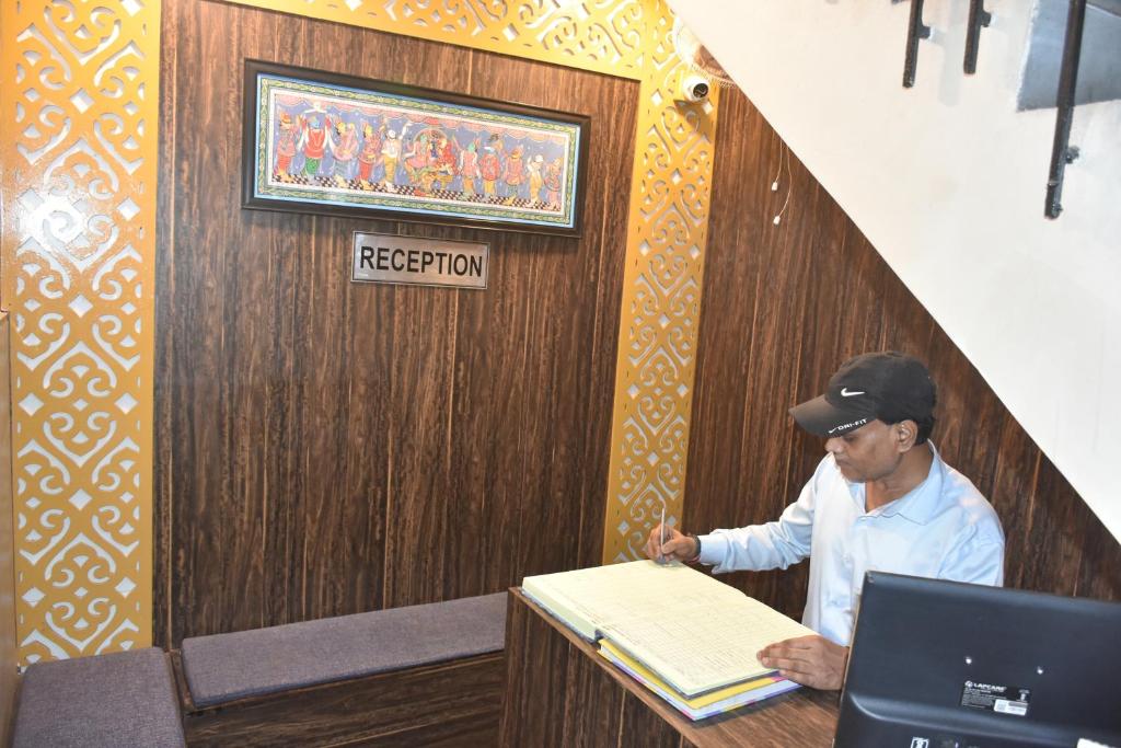 reception of Puri Inn