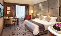 room_view_of_turquoise_lodge_cafe.